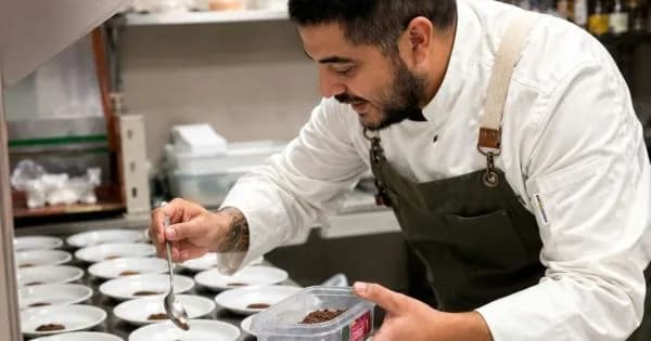 Matías Carpentier destaca Cutral Co en la gastronomía neuquina