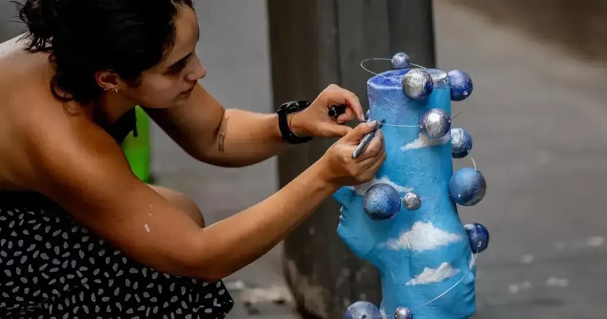 Bolardos de Lavapiés se transforman en arte comunitario en 2023