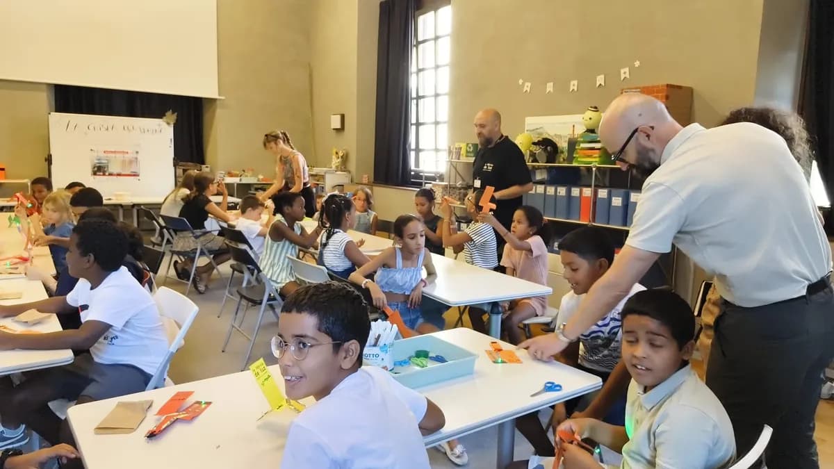 35 niños saharauis disfrutan de ciencia y solidaridad en Ponferrada