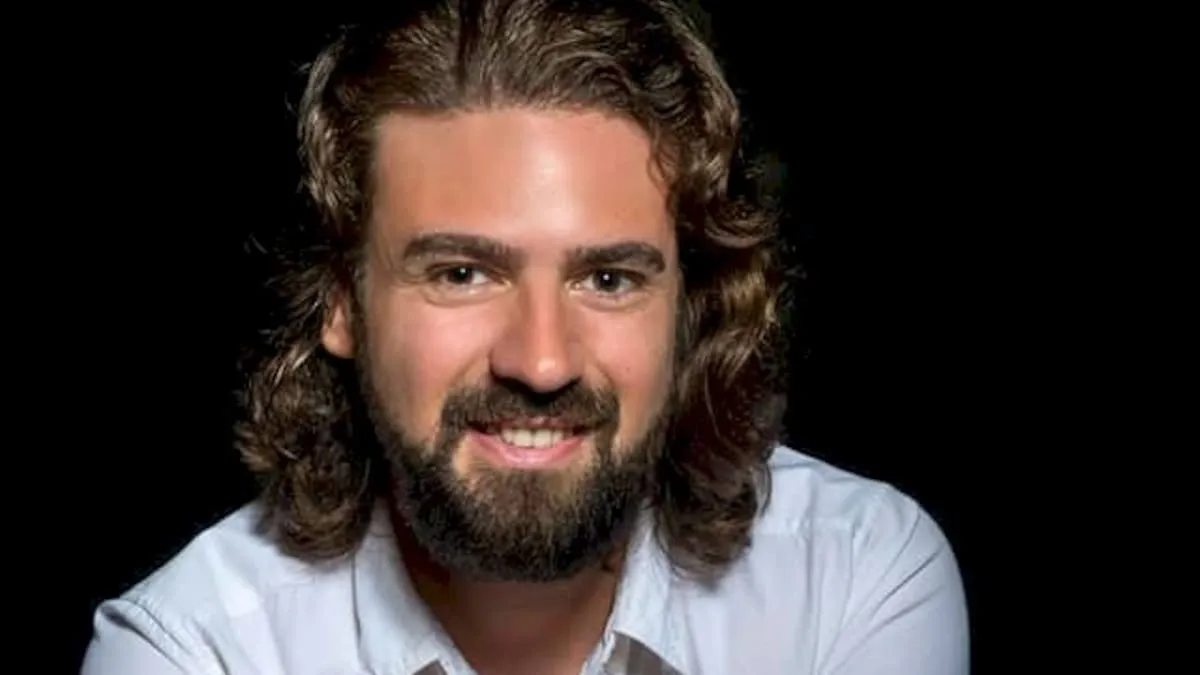 Vicent Lloret gana el IX Premio de Poesía de Beniopa 2023
