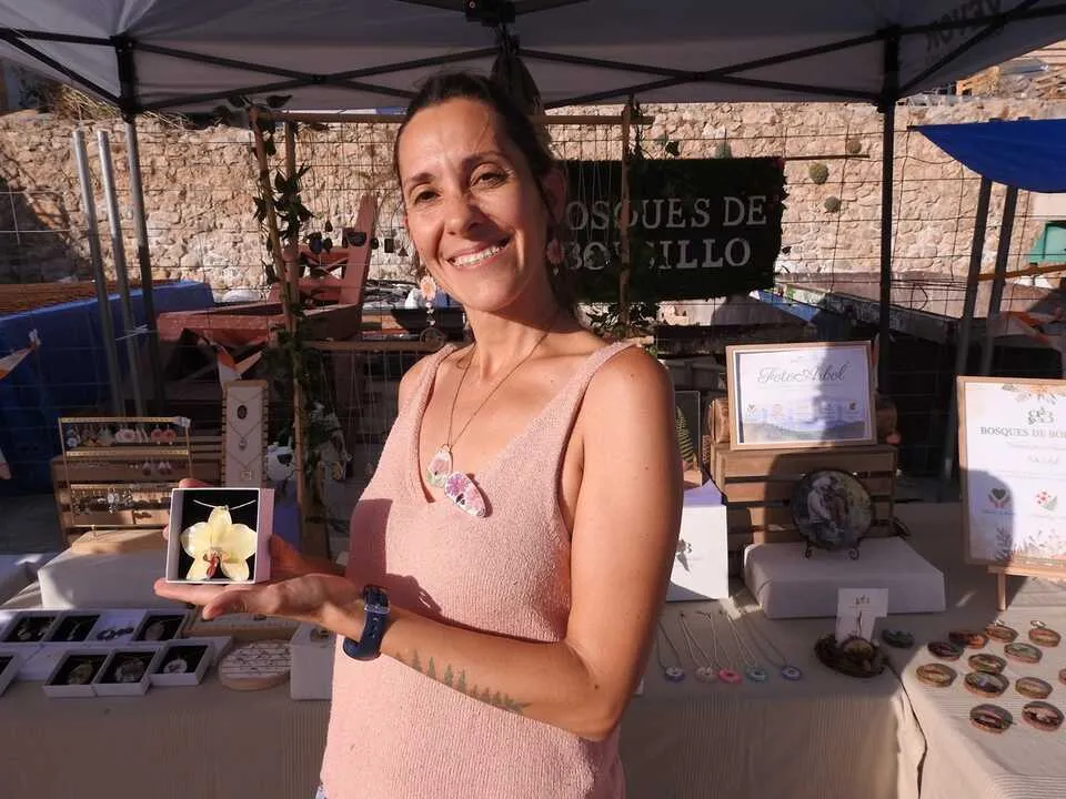 Sara Moreno transforma la naturaleza en arte en Vinuesa